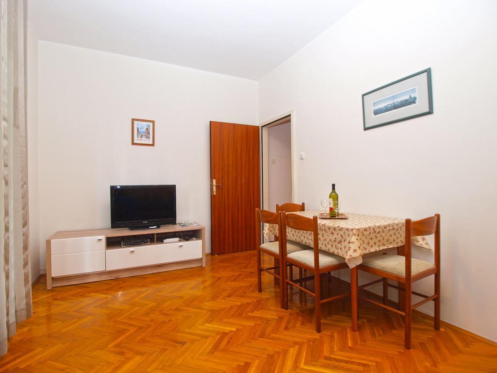 Apartments Angela 1001 Fažana Extérieur photo